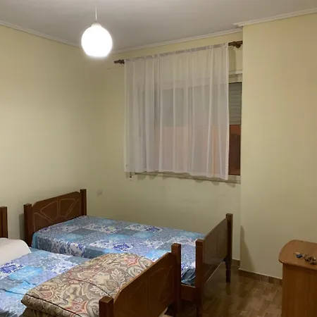 Piacere Paradiso Vlorë